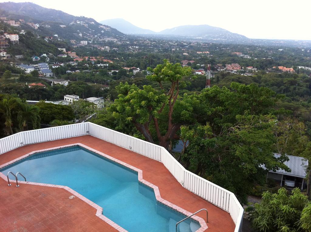 Hill Top Kingston Jamaica Ngoại thất bức ảnh
