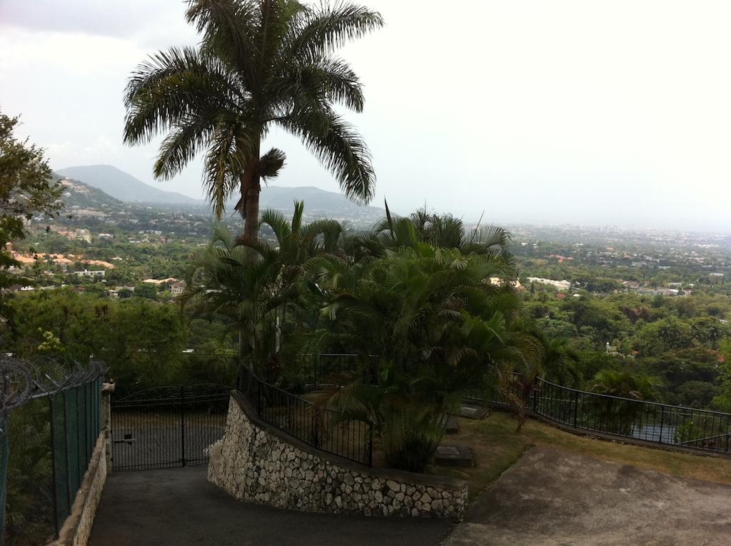 Hill Top Kingston Jamaica Ngoại thất bức ảnh