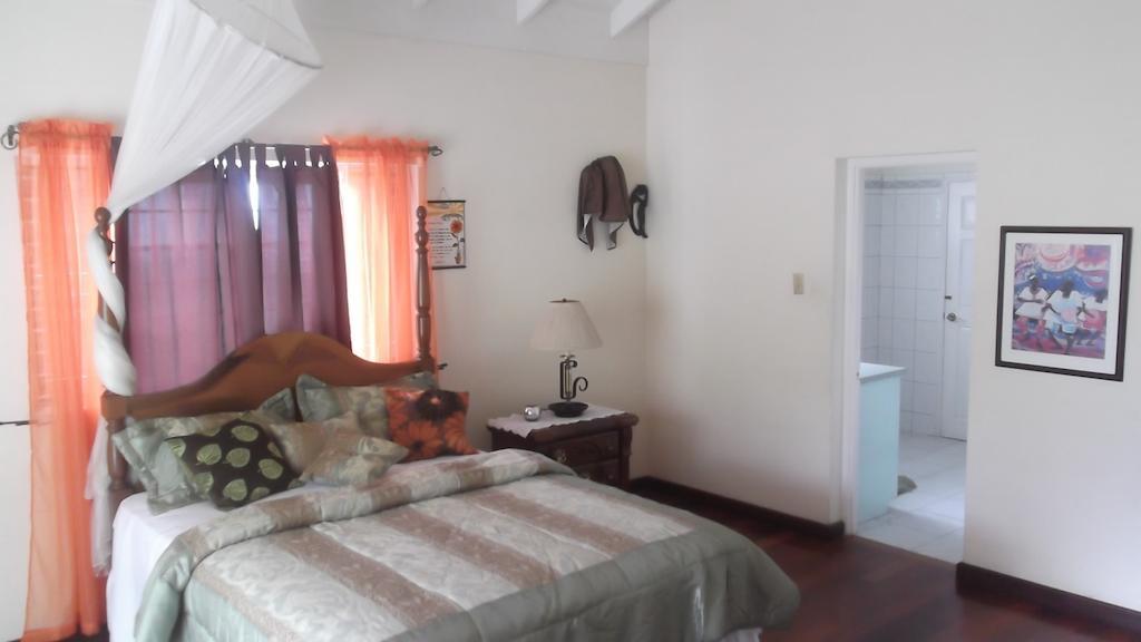 Hill Top Kingston Jamaica Phòng bức ảnh